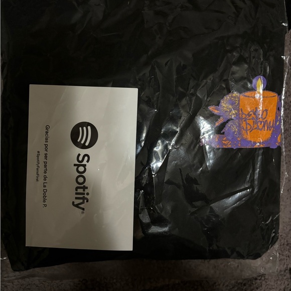Peso Pluma Hoodie Spotify Collection Exodo
Tour Heavyweight NWOT - Picture 3 of 3